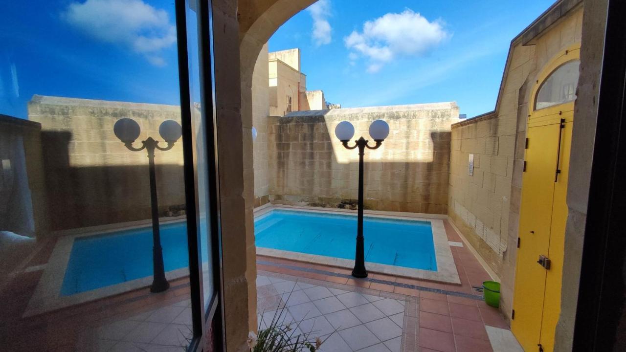 Qala Bed&Breakfast With Swimming Pool - Il-Wenniessa Bed and Breakfast Buitenkant foto