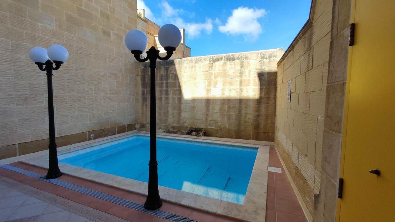 Qala Bed&Breakfast With Swimming Pool - Il-Wenniessa Bed and Breakfast Buitenkant foto