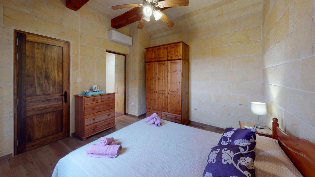 Qala Bed&Breakfast With Swimming Pool - Il-Wenniessa Buitenkant foto