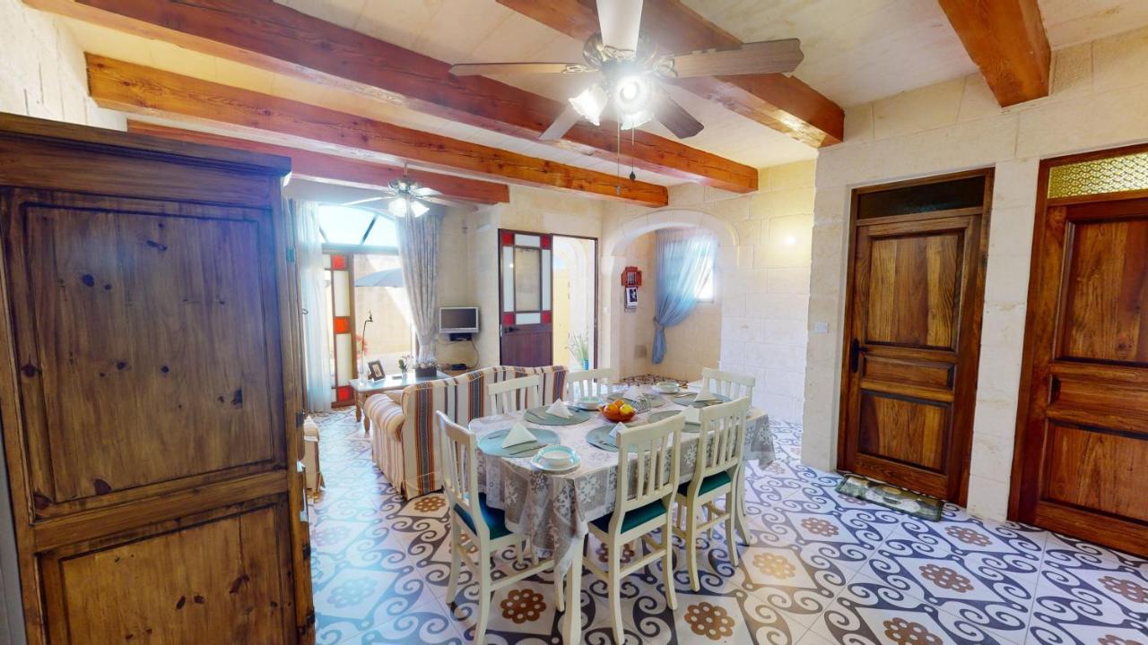 Qala Bed&Breakfast With Swimming Pool - Il-Wenniessa Buitenkant foto