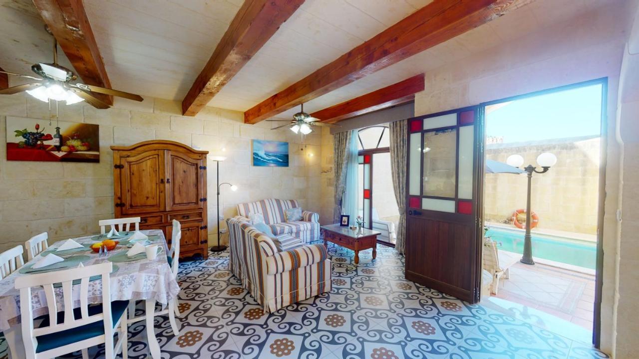 Qala Bed&Breakfast With Swimming Pool - Il-Wenniessa Buitenkant foto