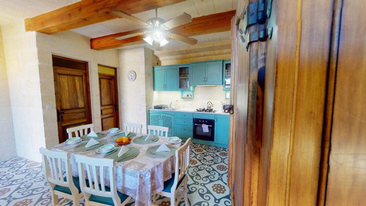 Qala Bed&Breakfast With Swimming Pool - Il-Wenniessa Buitenkant foto