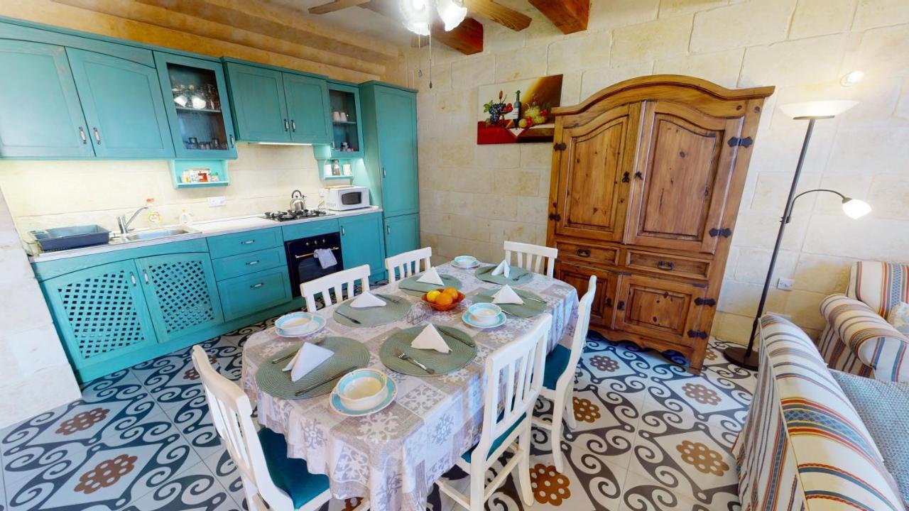 Qala Bed&Breakfast With Swimming Pool - Il-Wenniessa Buitenkant foto